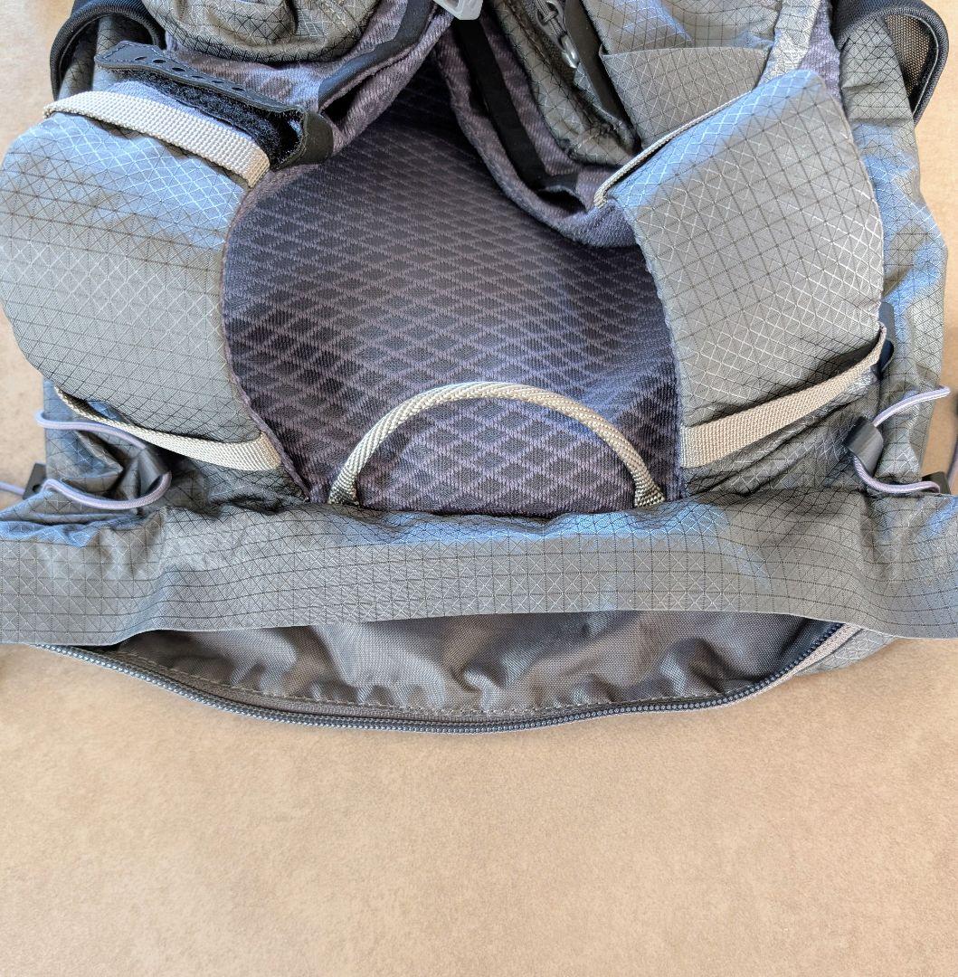 SIMMS Flyweight Vest フィッシングベスト