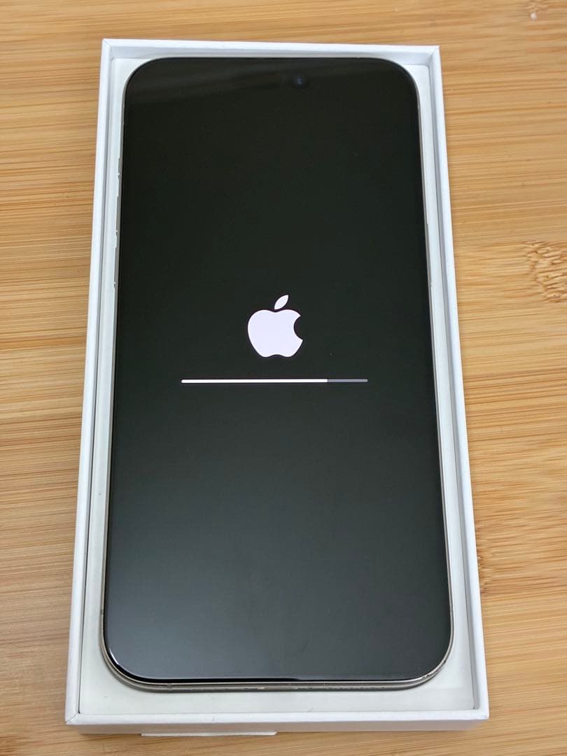 iPhone 15 Pro Max 256GB SIMフリー