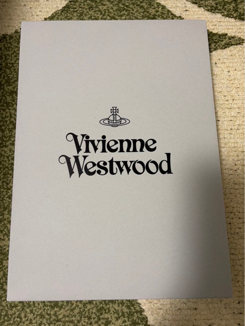 タグ付き未使用　ヴィヴィアンウエストウッド マフラー ベージュ