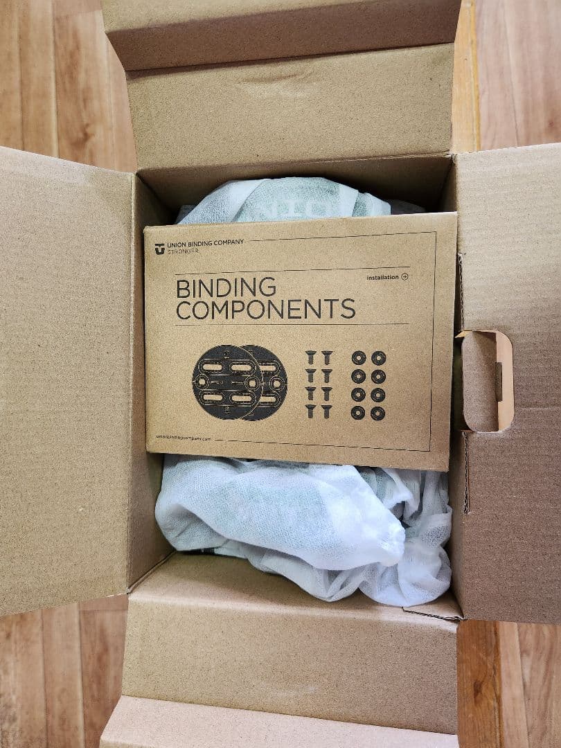 25-26 UNION STRATA (Mサイズ)