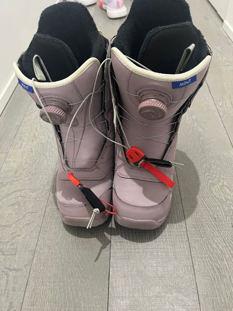 スノーボードブーツ 女性用　レディース　バートン　24.5