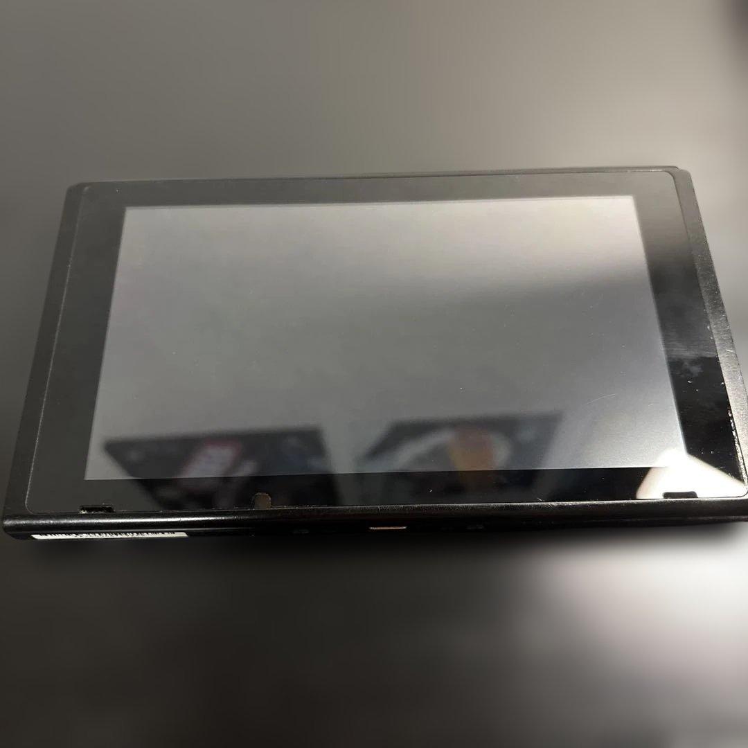 【美品】　Nintendo Switch 本体