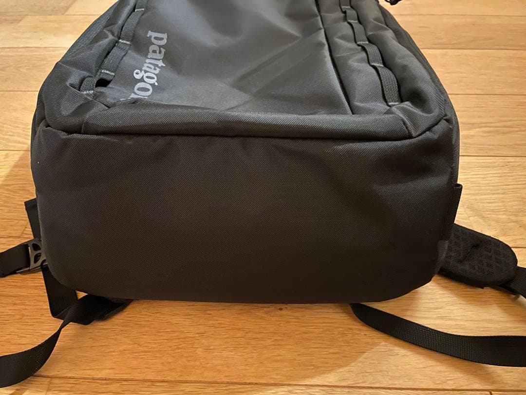 ダ*ズ様 【美品】パタゴニア　トレスパック25 ブラック