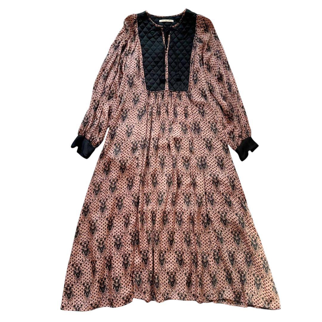 ヌキテパ キルティング切替 フラワー柄ロングワンピース タッセル付