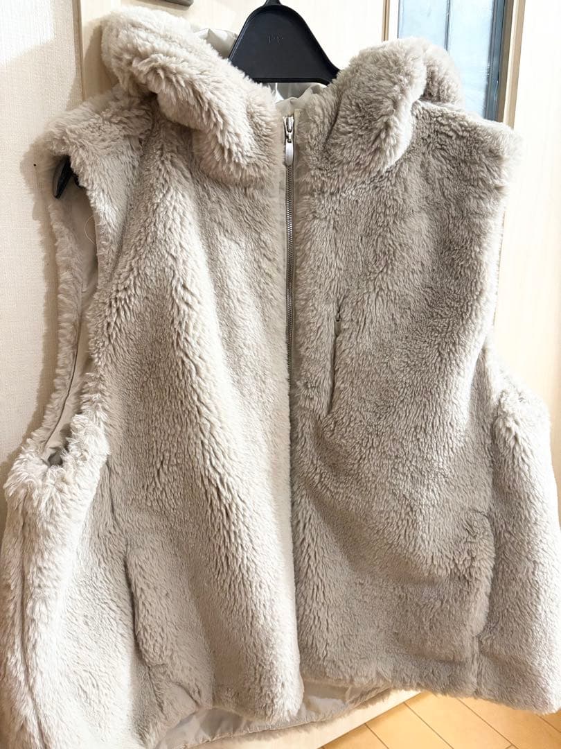 最終値下げ！　ブランベール　ファーベスト　フードベスト