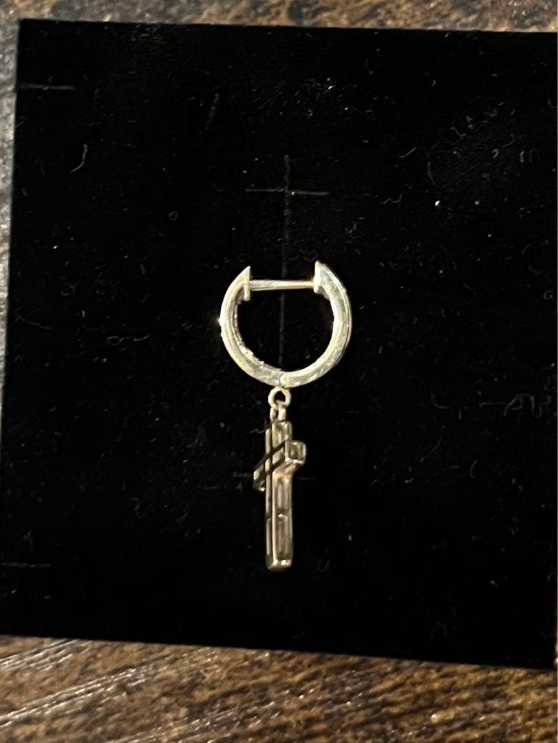 AVALANCHE 10K イエローゴールド ダイヤモンド クロスピアス