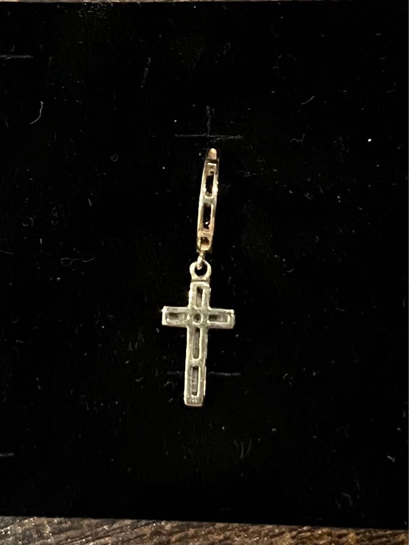 AVALANCHE 10K イエローゴールド ダイヤモンド クロスピアス