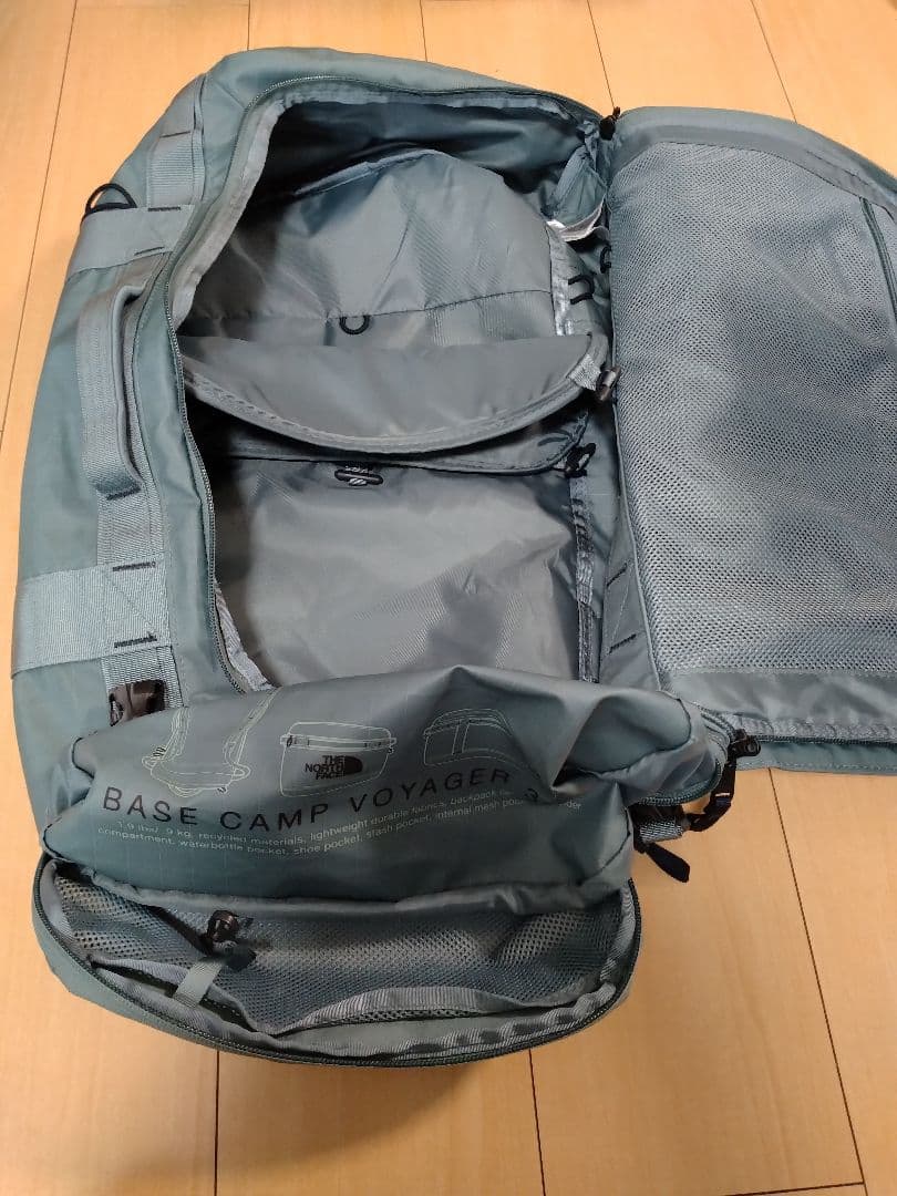 ノースフェイス Base Camp Voyager Lite 32L ブルー