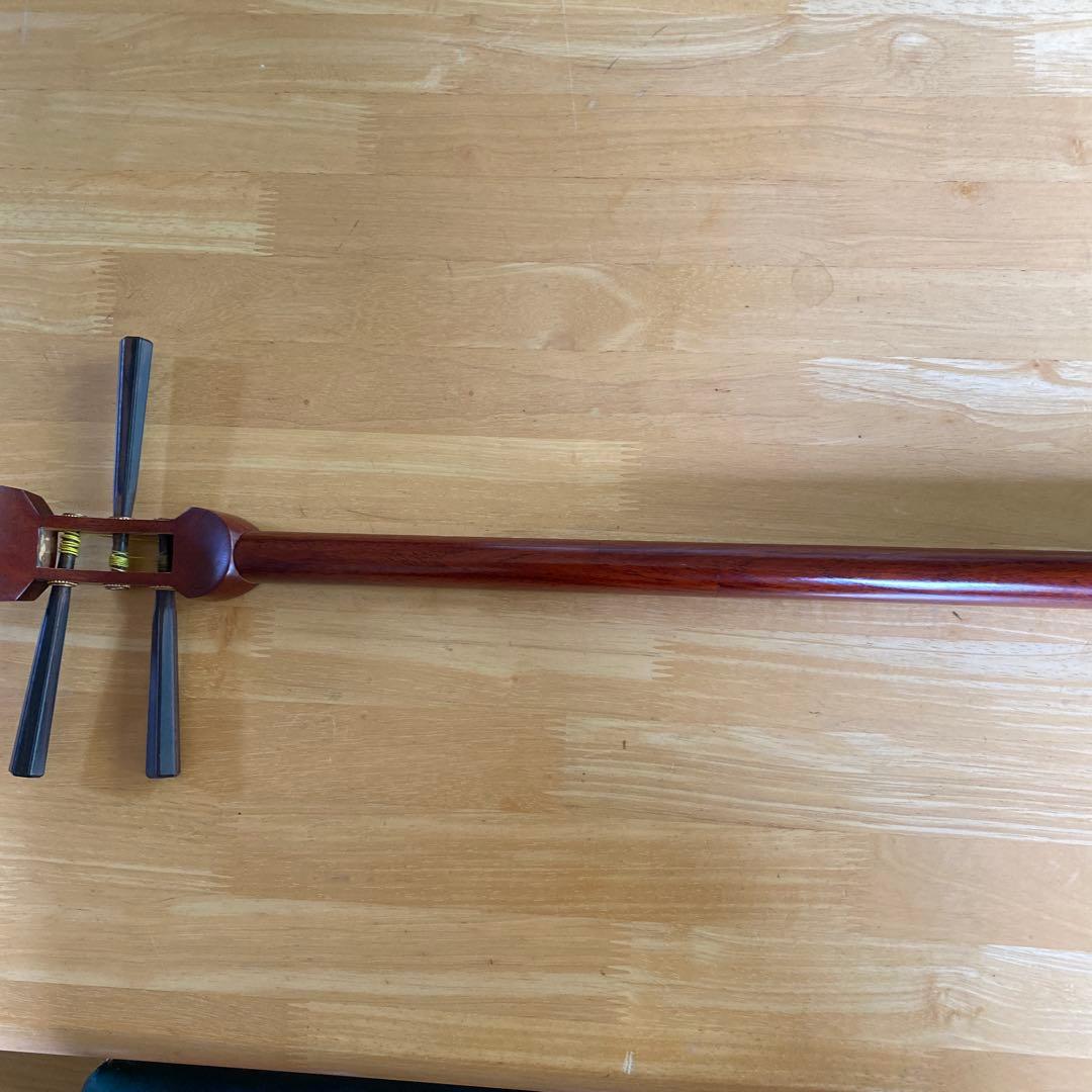 良品三味線　細棹　花梨　丸内　胴　撥　付属品 破れ無し