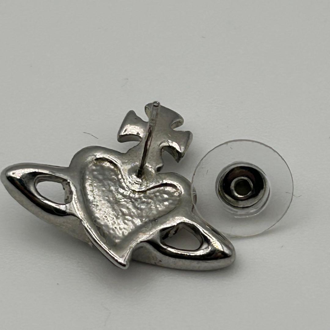 ヴィヴィアンウエストウッド　ディアマンテ　ハート　ピアス　シルバー　レッド