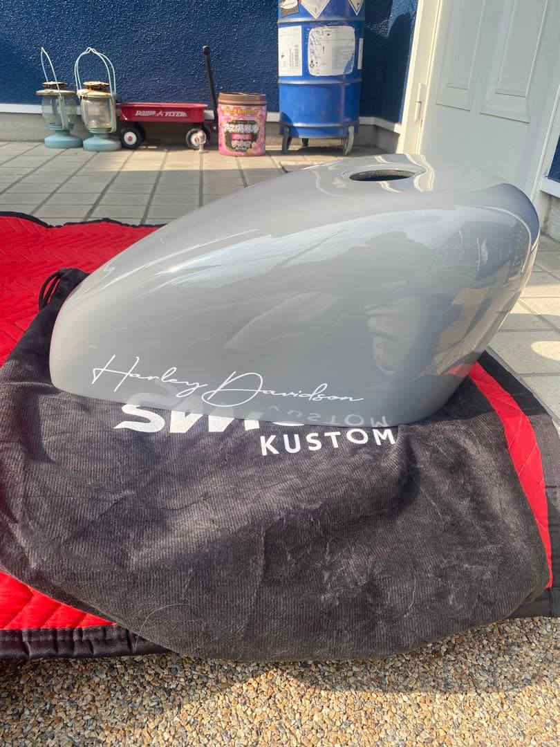 ハーレー　スポーツスターサイモンカスタムタンクカバー