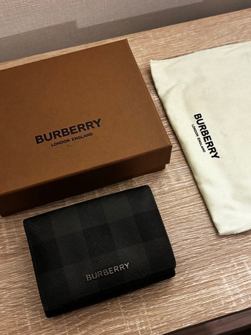 Burberry メンズ　三つ折り財布