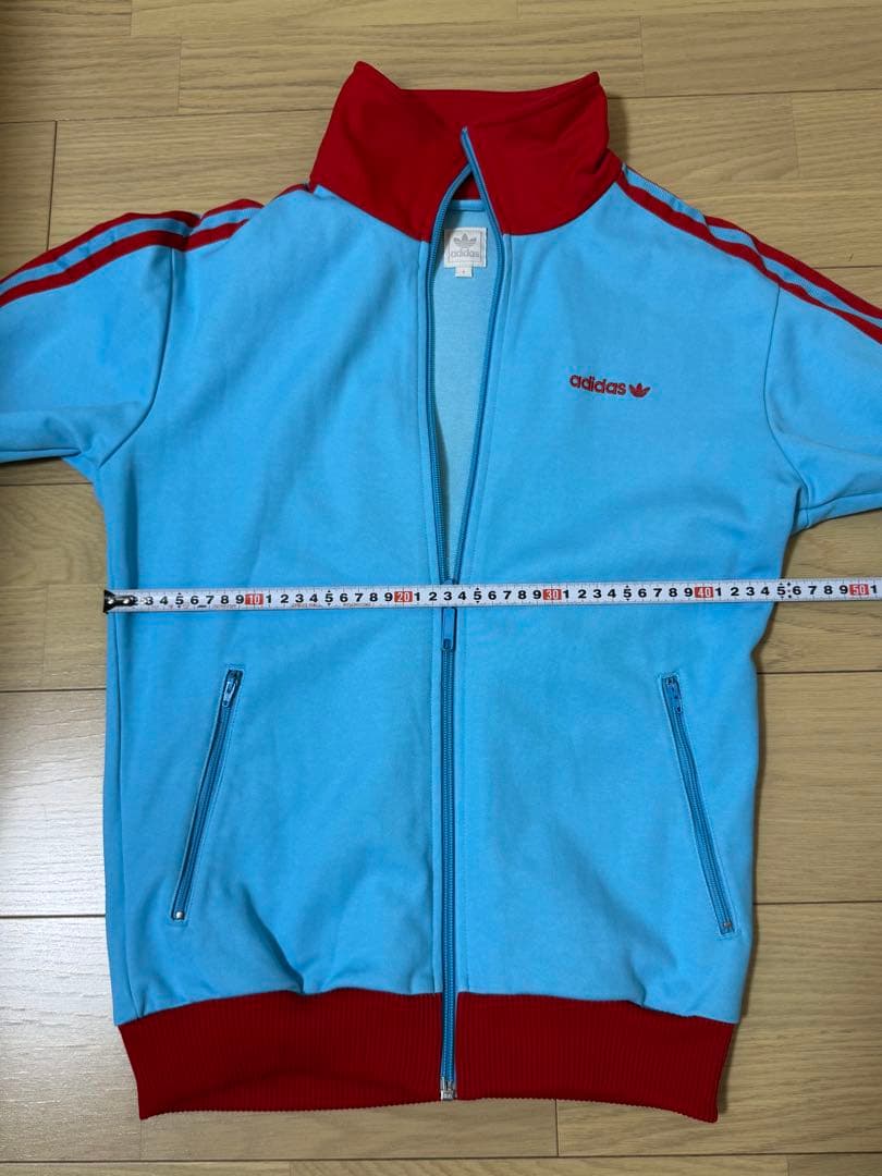 りりり※プロフお願いします adidas ベッケンバウアー　トラックトップ