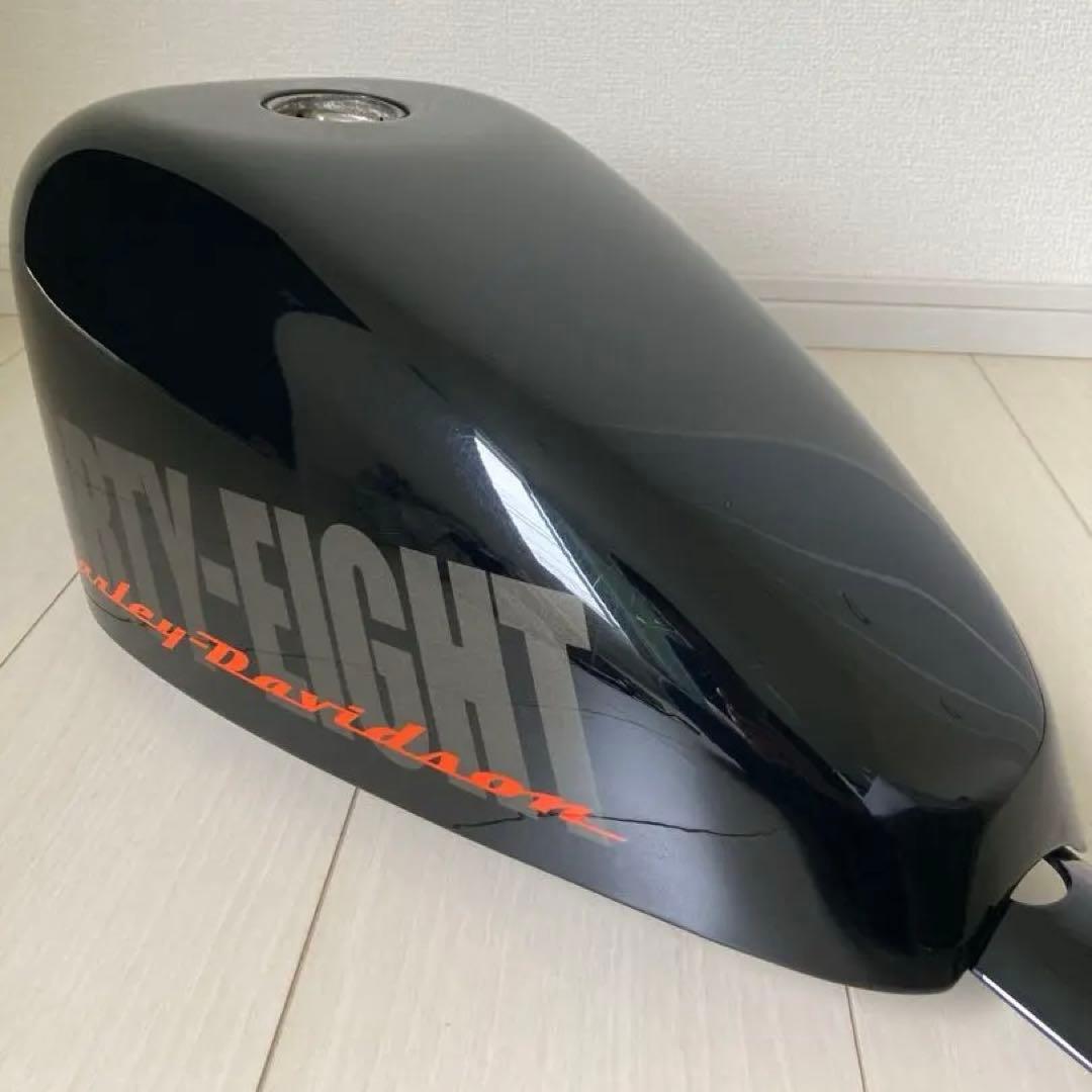 スポーツスター 48 純正タンク中古品 比較的美品です xl1200x