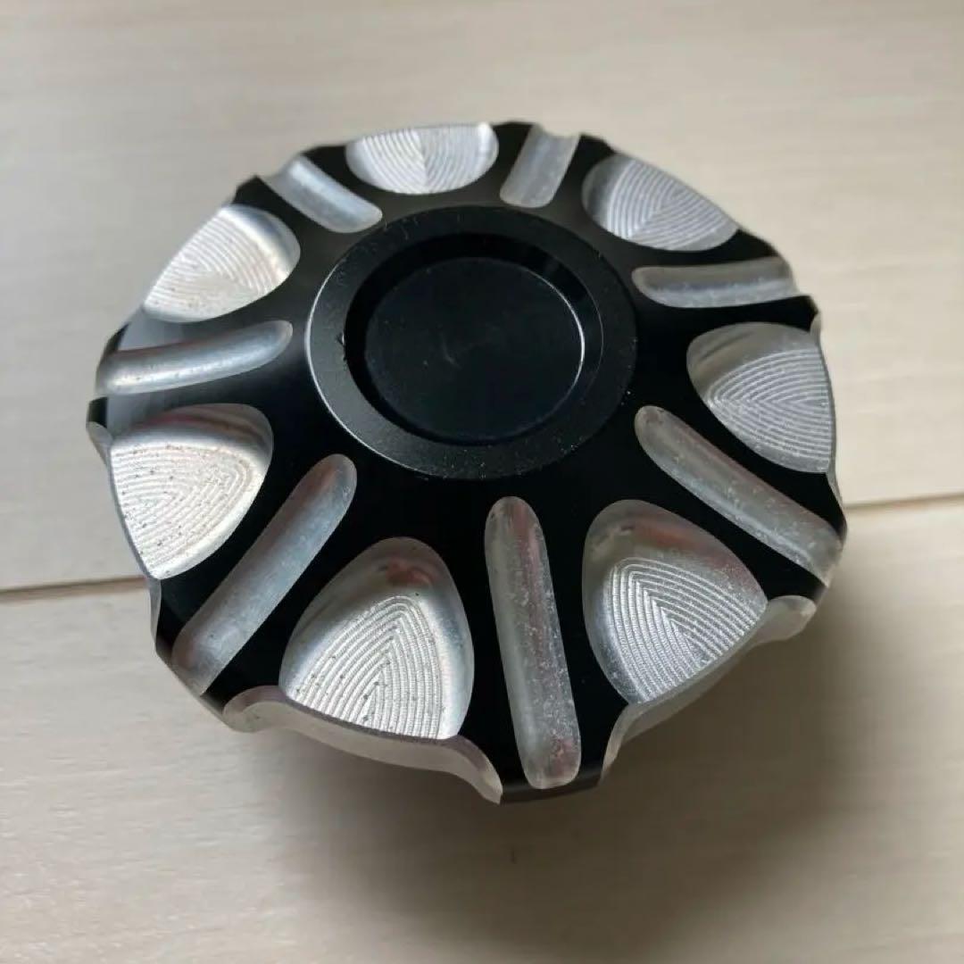 スポーツスター 48 純正タンク中古品 比較的美品です xl1200x