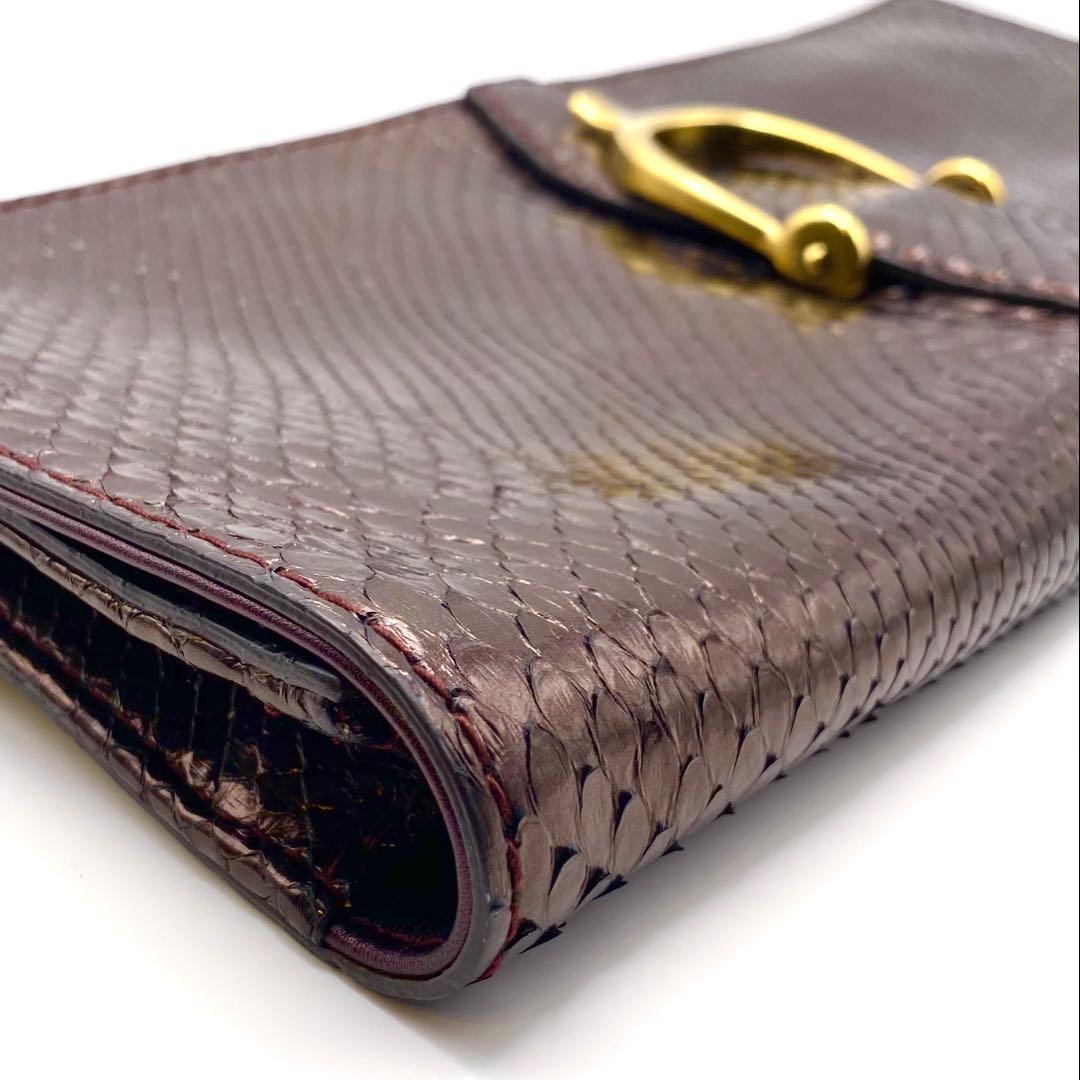 新品未使用 グッチ パイソンレザー クラッチバッグ ヘビ革 ハンドバッグ 高級感