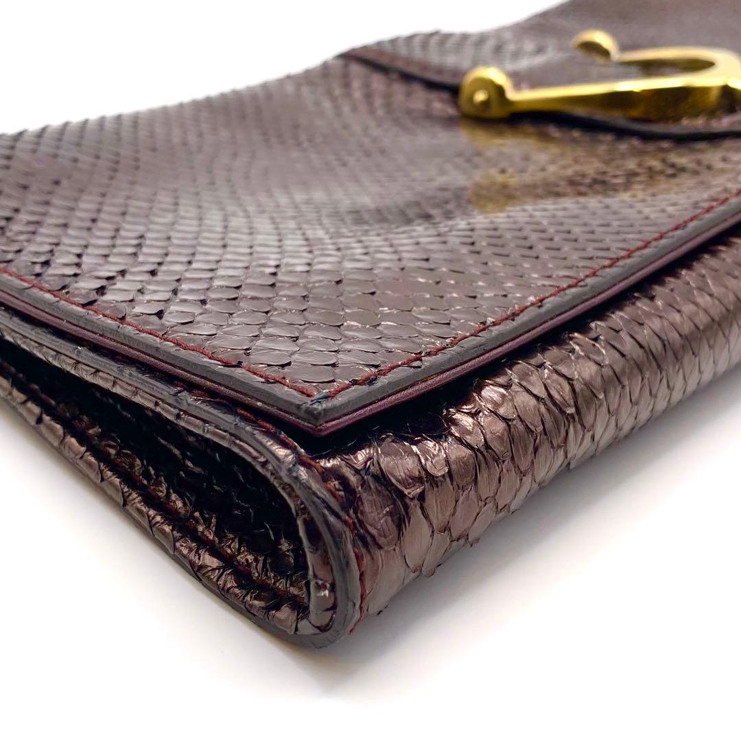 新品未使用 グッチ パイソンレザー クラッチバッグ ヘビ革 ハンドバッグ 高級感