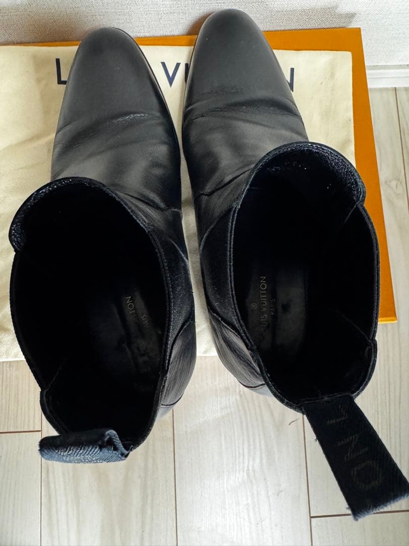 Louis Vuitton エピ　レザー サイドゴアブーツ