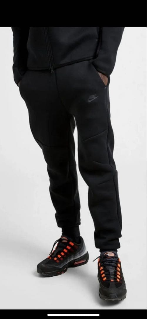 ヤ*ー様 NIKEテックフリース黒