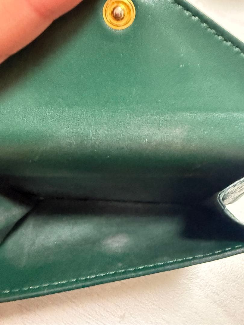 PRADA グリーン 三つ折り財布