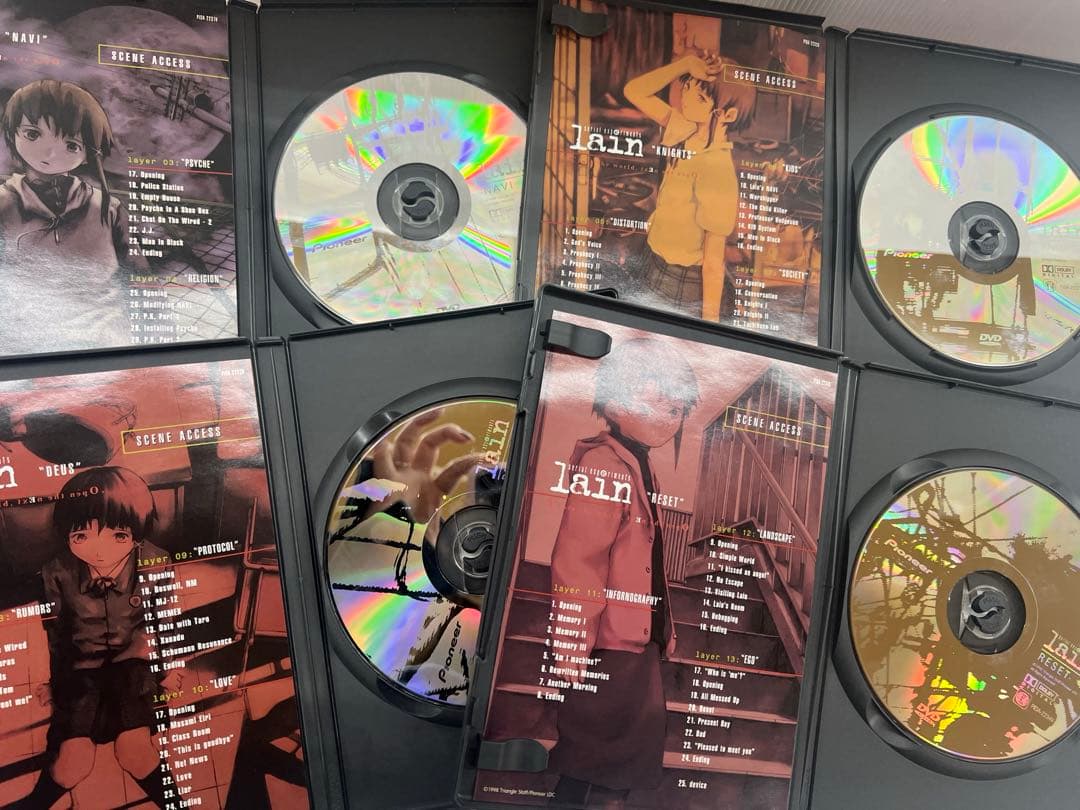 serial experiments lain シリアルエクスペリメンツレイン