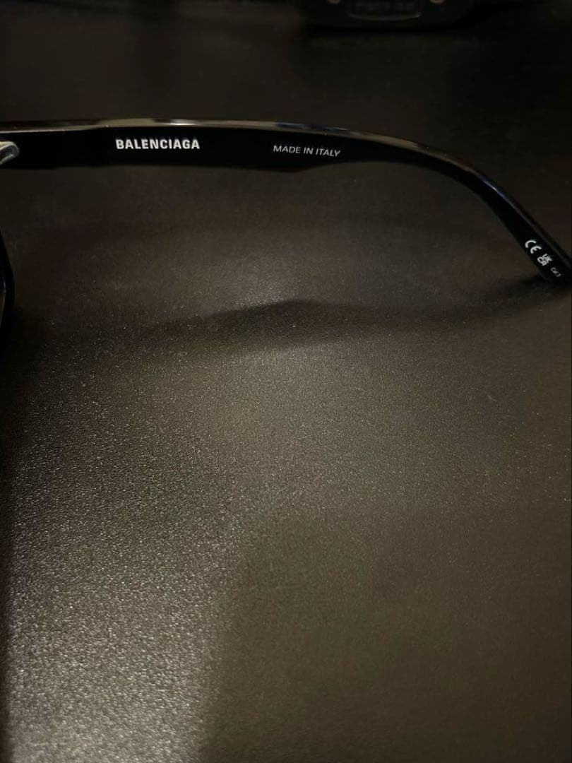 BALENCIAGA サングラス ブラック BB0127S