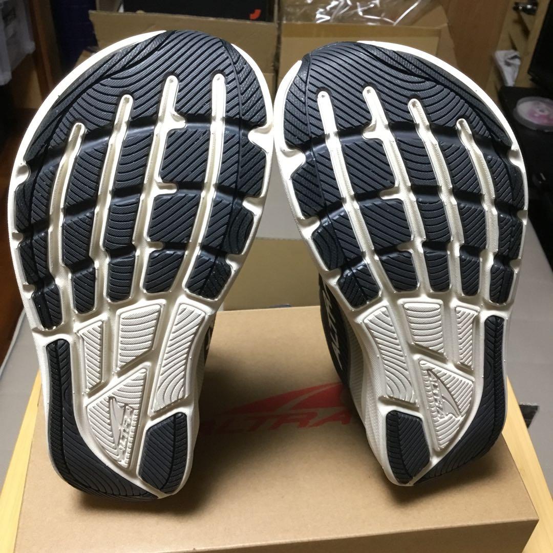 ALTRA アルトラ　トーリン8 ウーマンのUS8