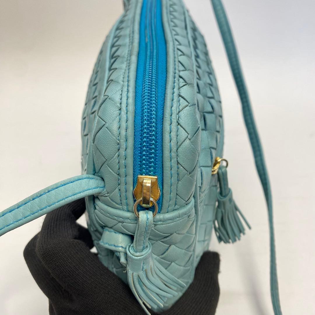 ボッテガヴェネタ ブルー ショルダーバッグ イントレチャート 水色