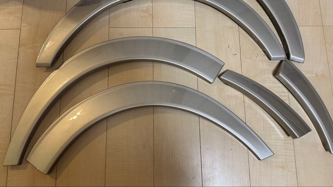 ハイエース オーバーフェンダー 4R4 カラー