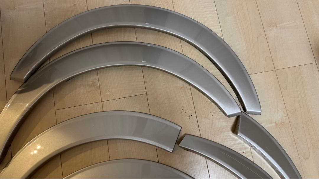 ハイエース オーバーフェンダー 4R4 カラー