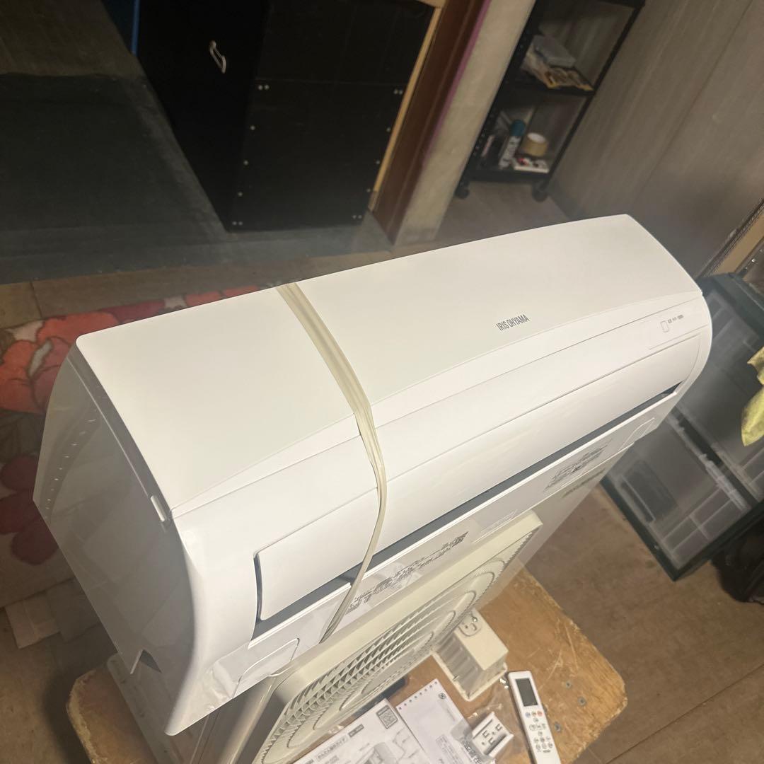 アイリスオーヤマ【IRR-2224C】2024年6畳 エアコン 中古 美品