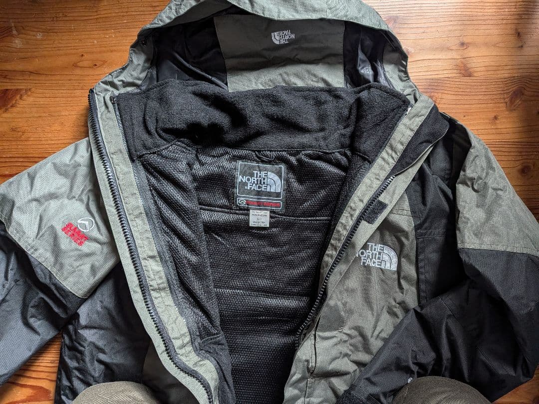 バートン✕ノースフェイス　スノボウェア上下