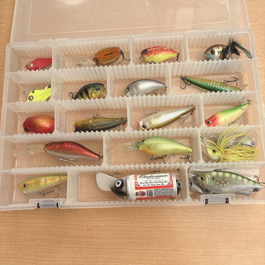 ルアー引退品 まとめ売り　ケース付き