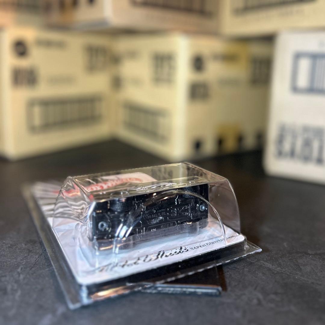 ꫛꫀꪝ✧˚꧁ HotWheels ꧂'83 CHEVY SILVERADO⧼右⧽