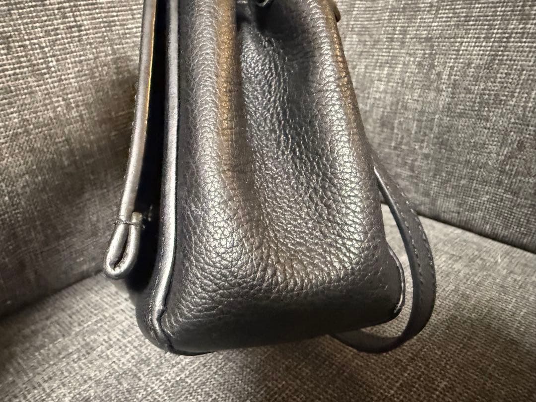 Louis Vuitton ロックミー llBB ショルダーバック