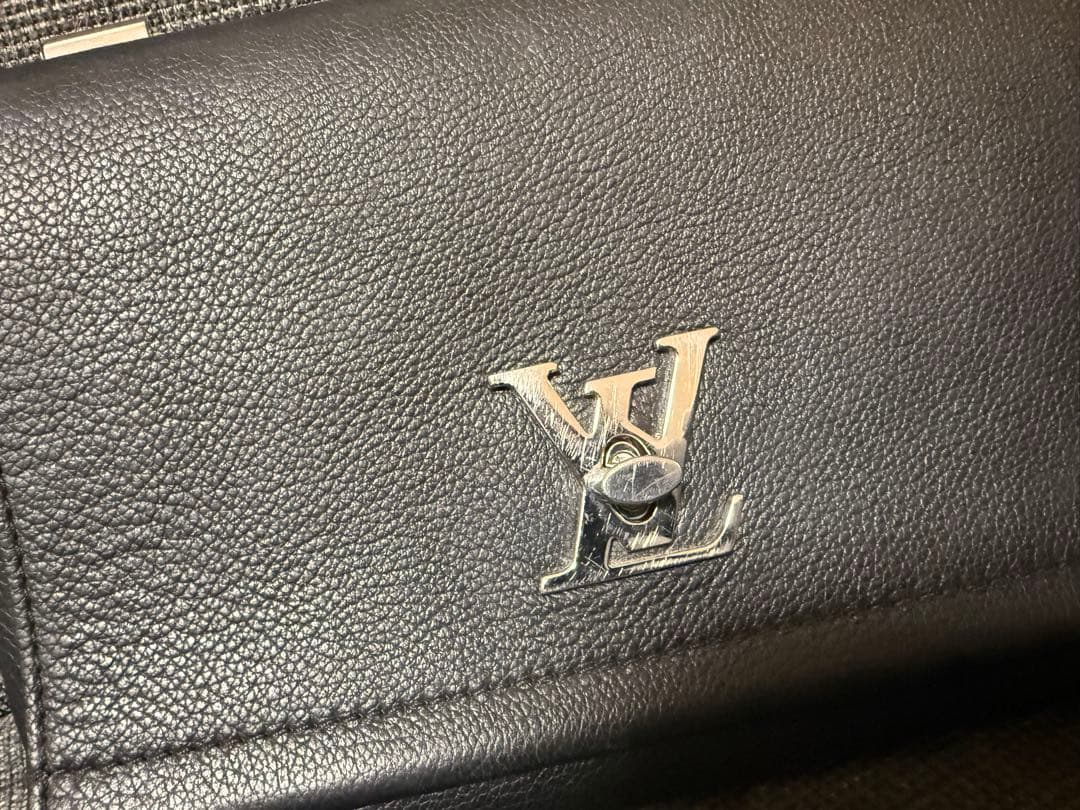 Louis Vuitton ロックミー llBB ショルダーバック