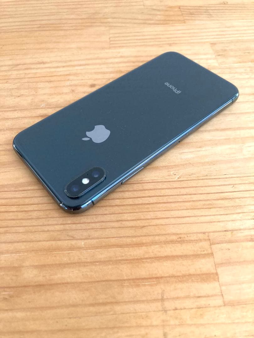 Apple iPhone X スペースグレー 64GB ケース　保護ガラス付