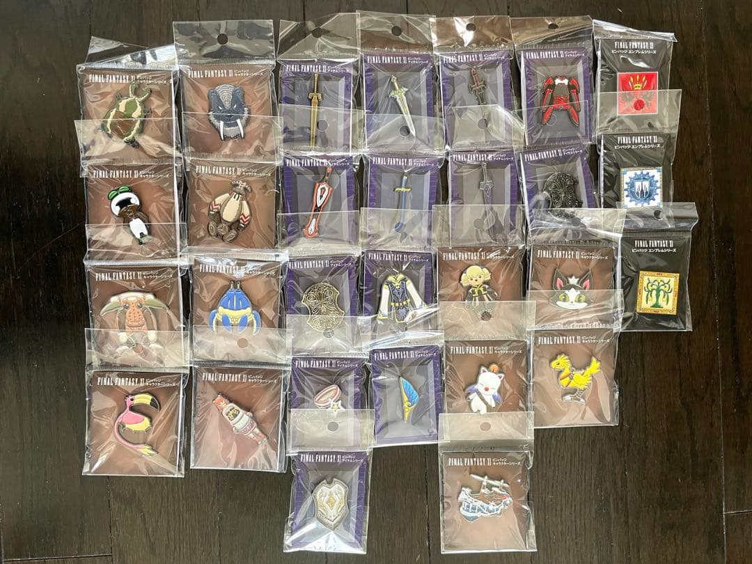 ファイナルファンタジー11 ヴァナ・ディールの秘蔵展 ピンバッジ29個