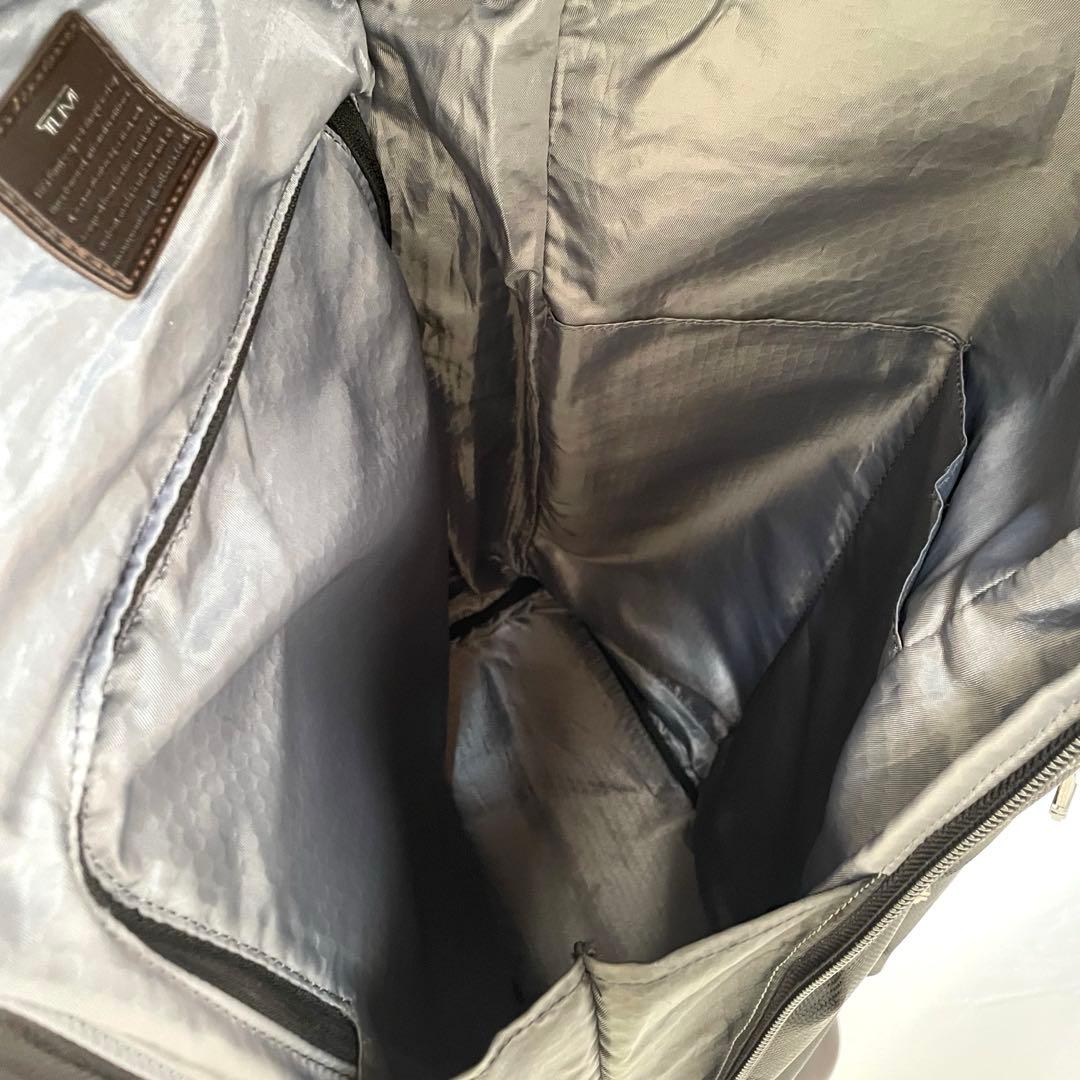 TUMI リュック 222388HK2 ロールトップ バックパック 黒 ビジネス