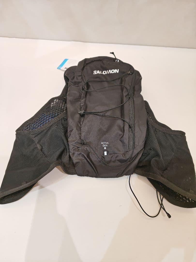（新品未使用）SALOMON ACTIVE 8L バックパック ボトル付き