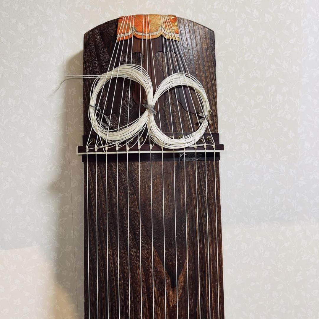 琴　箏　13弦　並甲　蒔絵　和楽器　弦楽器　すだれ彫り
