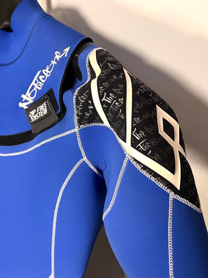 新品未使用noticeone 3mmフルスーツ
