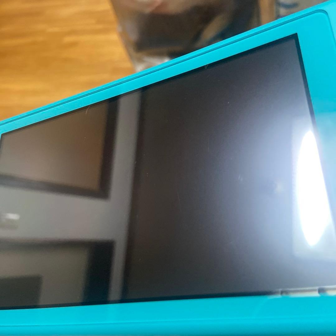 割引6/29迄 Nintendo スイッチライト本体 あつ森+ケース付