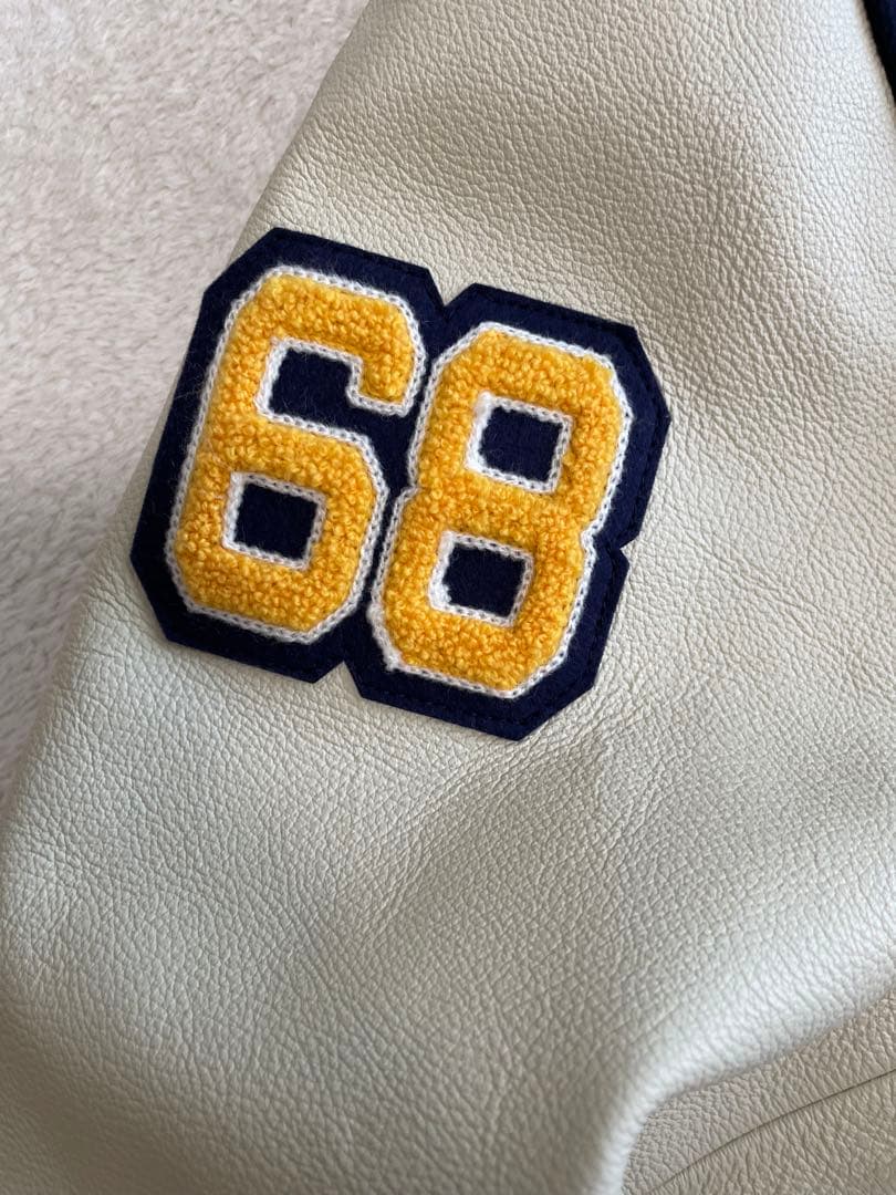 GBsport ジービースポーツ　スタジャン　ネイビー／クリーム　XL