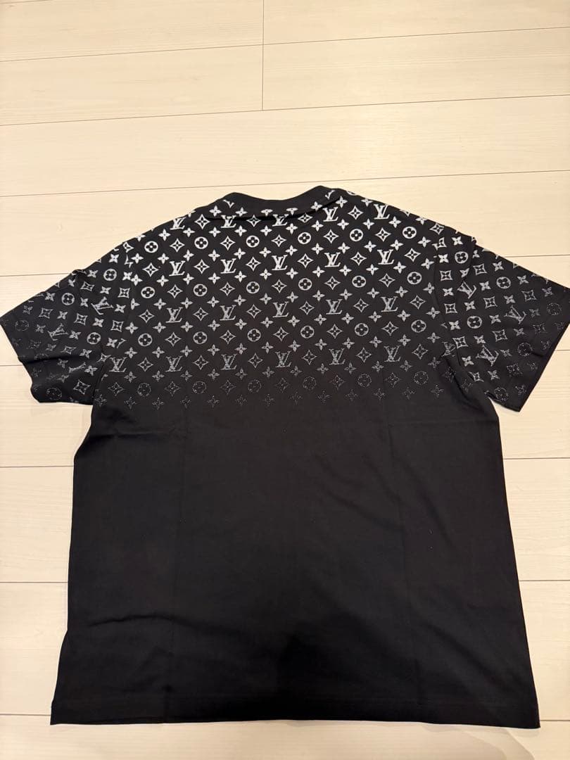 LOUIS VUITTON 　モノグラム　Tシャツ Lブラック