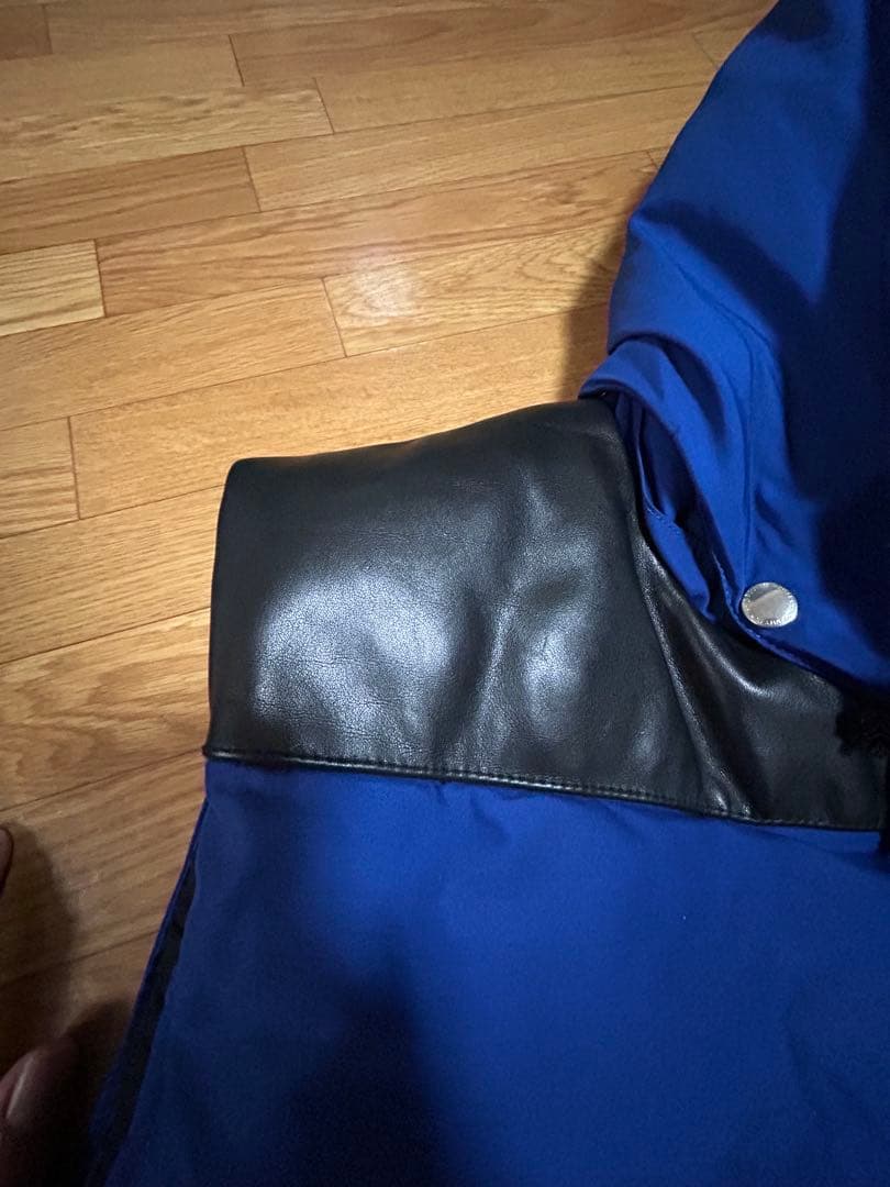 バウンティーハンター ダウンべスト