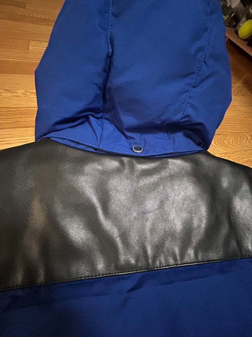 バウンティーハンター ダウンべスト