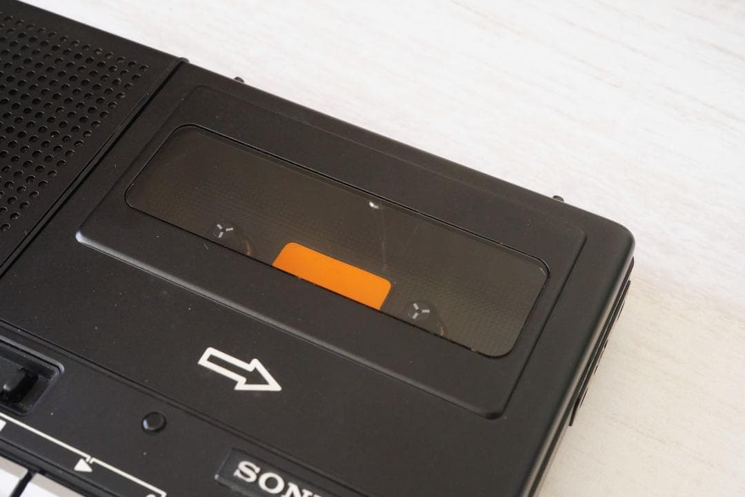 動作品 SONY カセットレコーダー・TC-1100B 日本製カセットプレーヤー