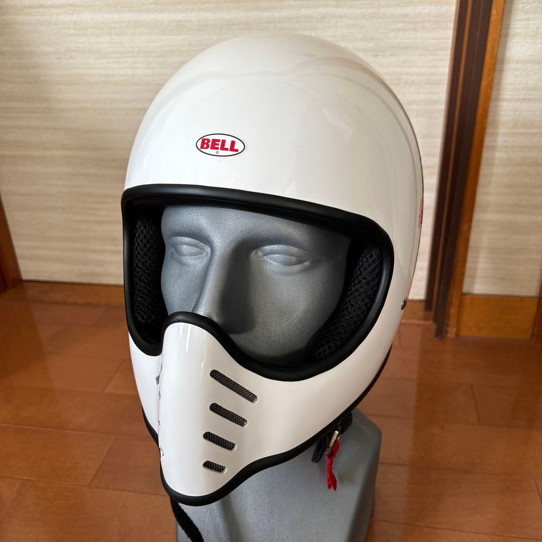 BEEL MOTO3な感じのヘルメットtt&co
