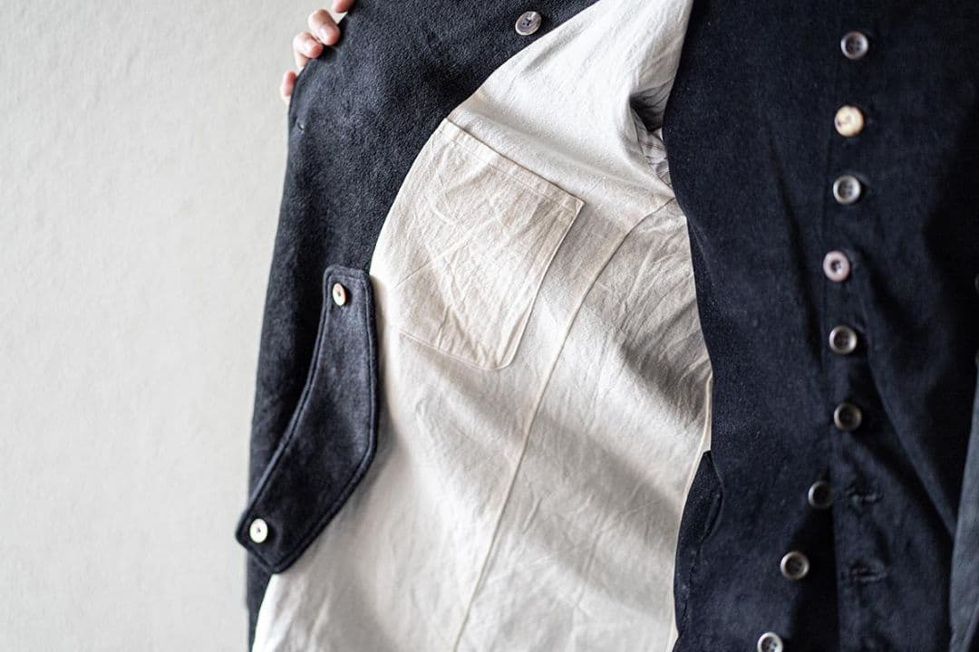 ARAKI YUU／Double Breasted Short Coat